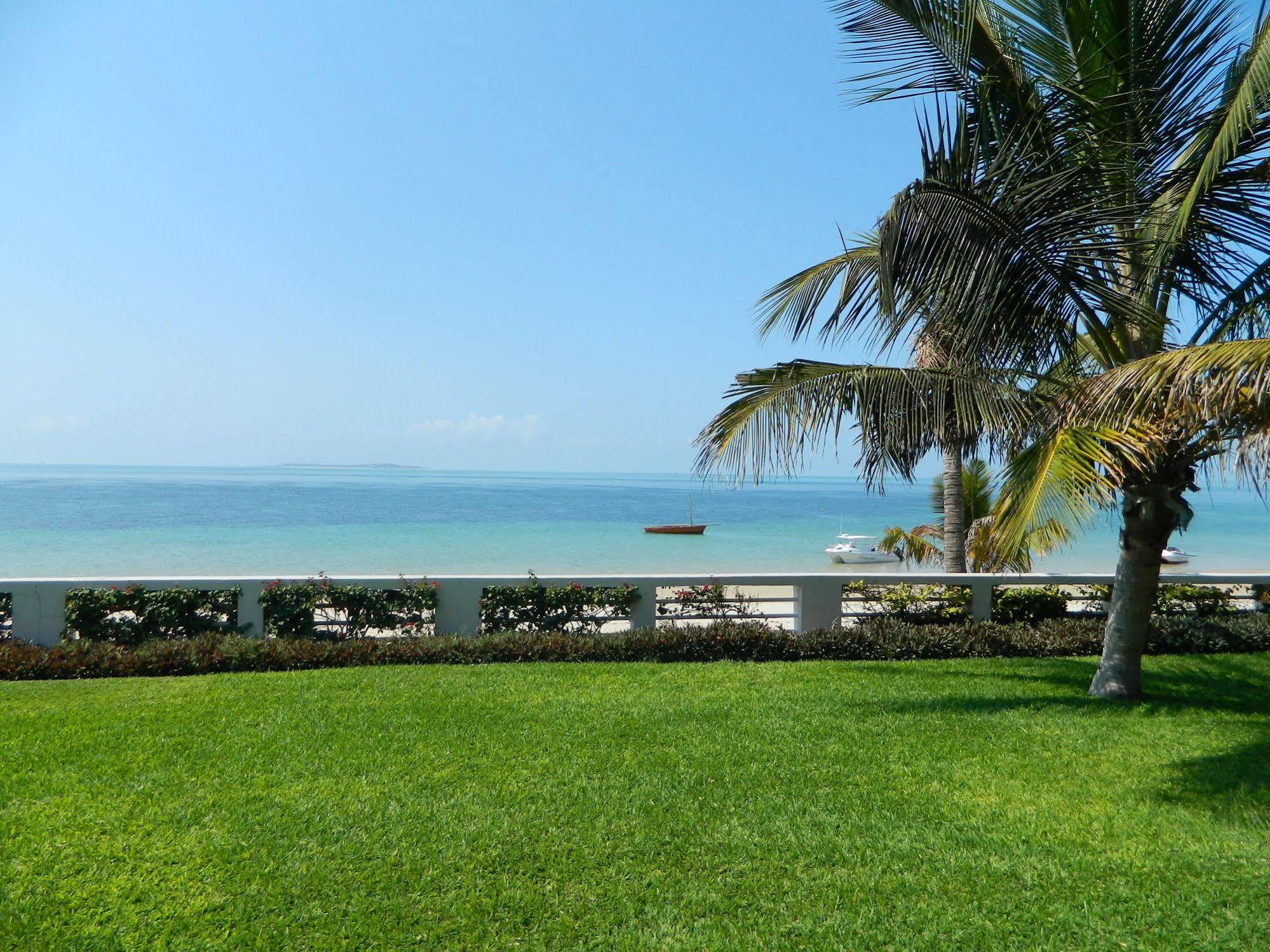 Hotel Dona Ana Vilankulo Buitenkant foto